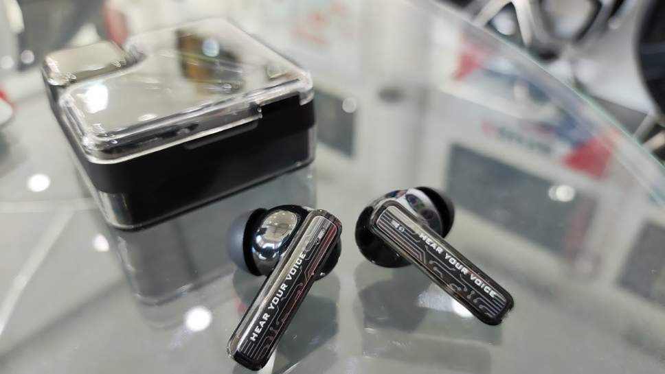 طراحی هدفون بی سیم کیو سی وای MeloBuds Neo