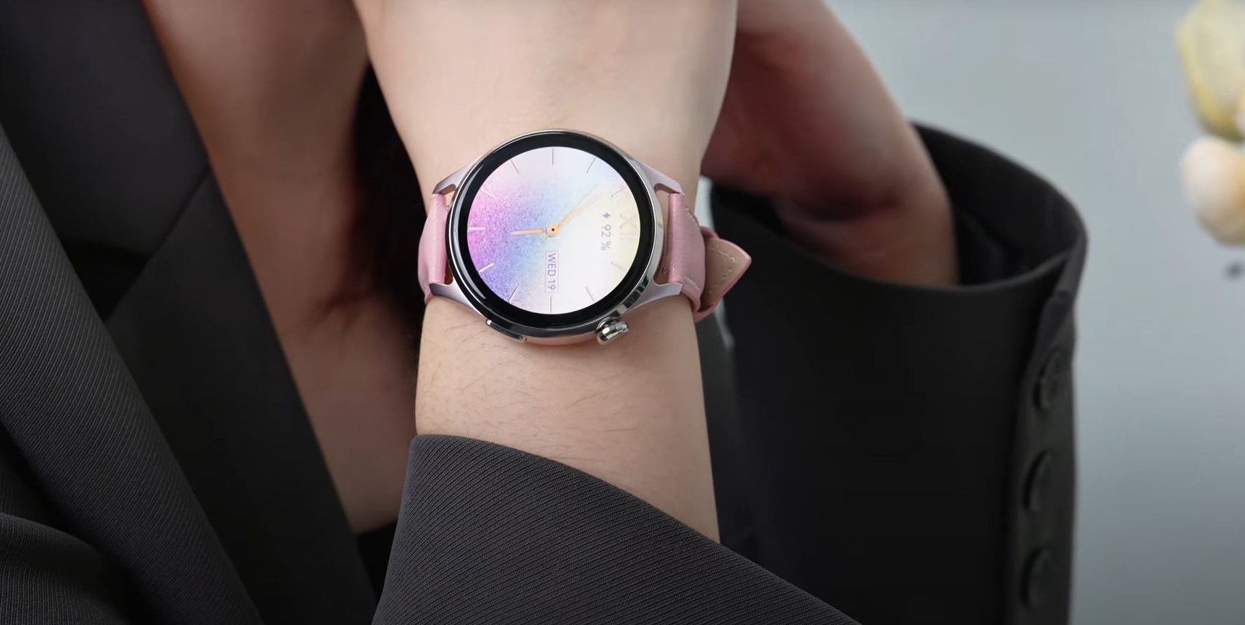 نمایشگر خیره‌کننده AMOLED