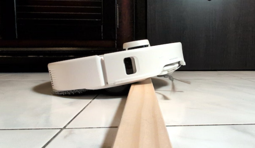 ویژگی‌ها و مزایای جاروی رباتیک شیائومی Roborock Qrevo Curv