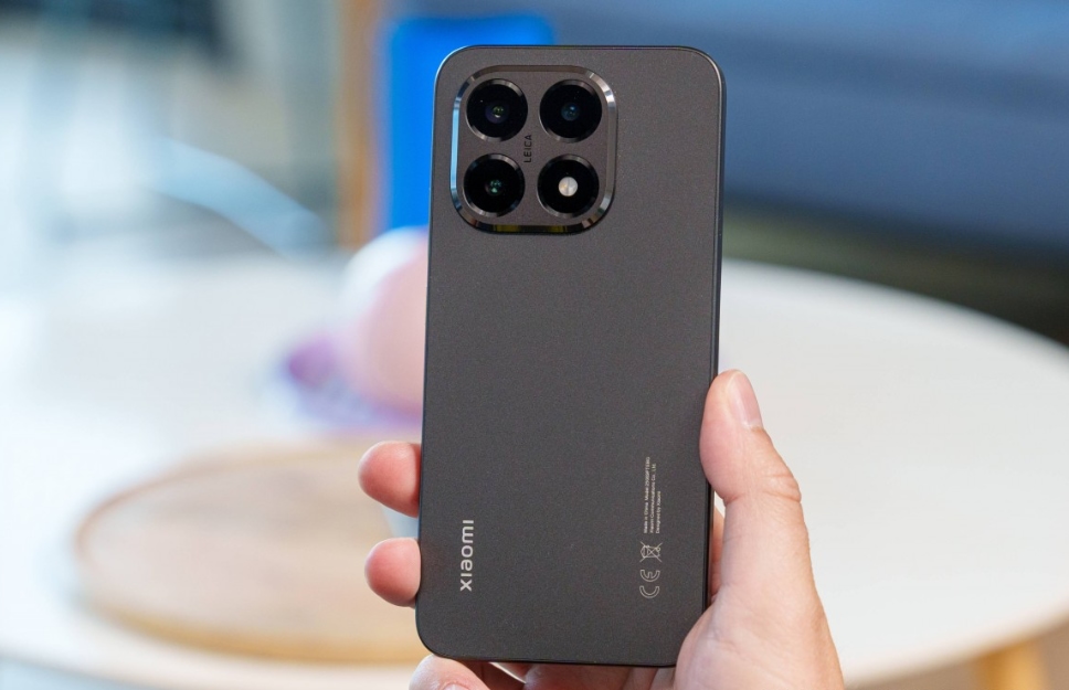  طراحی و بدنه گوشی Xiaomi 15T