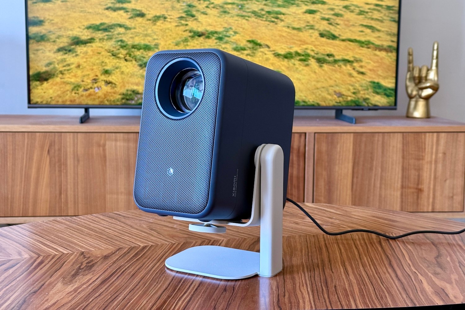ویدئو پروژکتور شیائومی مدل Xiaomi Smart Projector L1 Pro