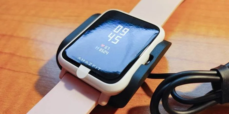 آموزش نحوه شارژ باتری Amazfit Bip S