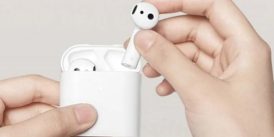 چطور باتری هدفون شیائومی Mi Air 2s را شارژ کنیم؟