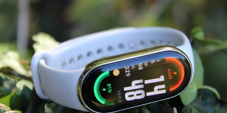 بررسی مچ بند هوشمند شیائومی Mi Band 8؛ یک قدم فراتر